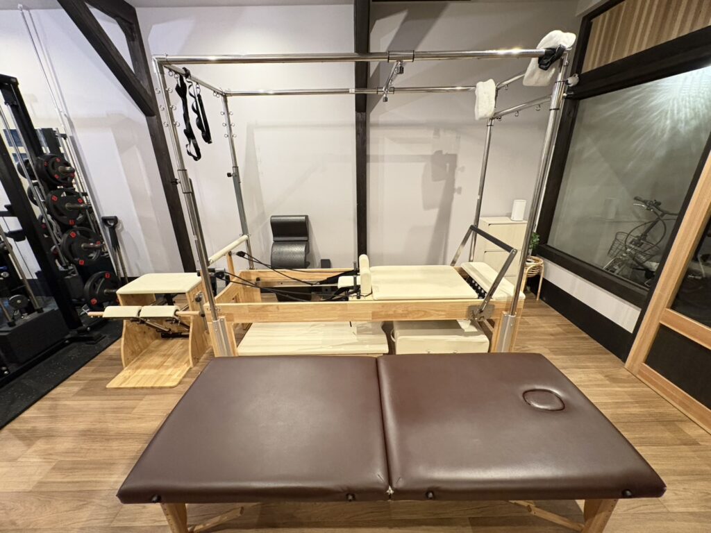 ストレッチアヴニールあやめ池店の施術スペース