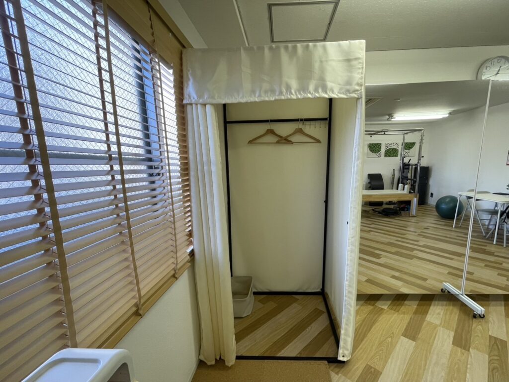 ストレッチアヴニール江坂店の更衣室