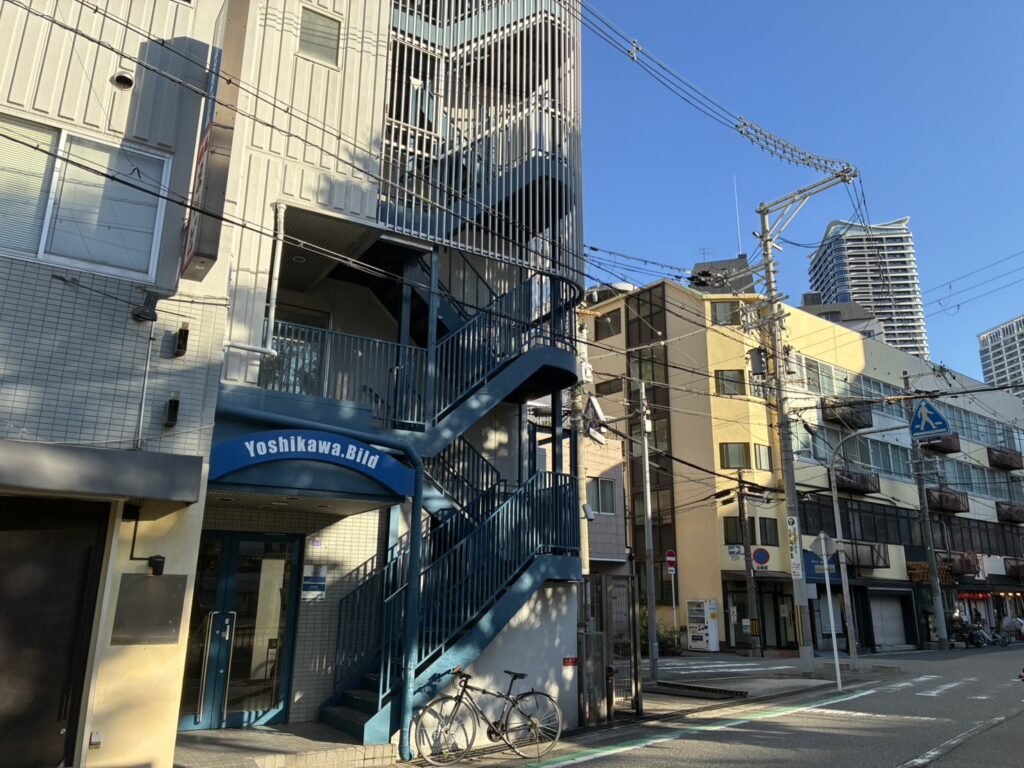 ストレッチアヴニール福島店の外観