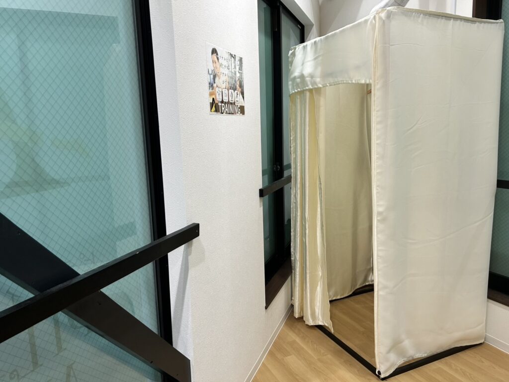 ストレッチアヴニール大津京店の更衣室